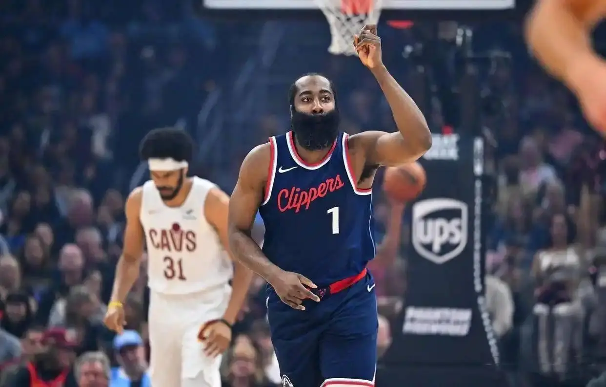 详细阅读:骑士主场迎战快船开局打出8-0攻势 莱昂纳德缺阵影响明显 骑士主场迎战快船开局打出8-0攻势 莱昂纳德缺阵影响明显