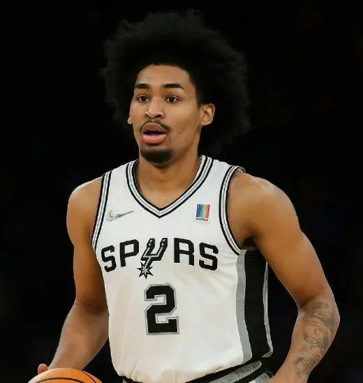 哈珀以出色表现当选本届选秀最强后卫 多支球队展开激烈争夺