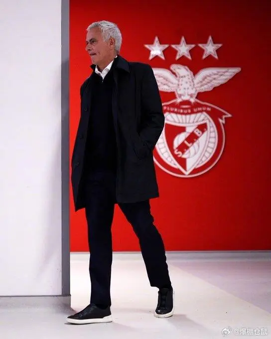 1. 穆里尼奥执教本菲卡欧冠战绩分析：四场连败背后的战术困境