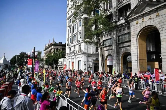 广州马拉松赛事期间或将遭遇高温天气 专家建议跑者做好防暑准备