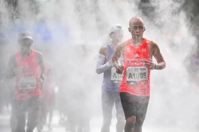 广州马拉松赛事期间或将遭遇高温天气 专家建议跑者做好防暑准备
