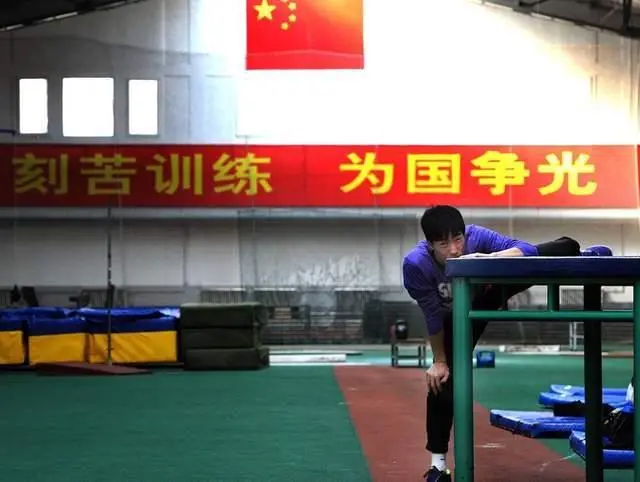刘翔未现身训练基地探望师父师弟 徐卓一称未曾见面也无联系方式