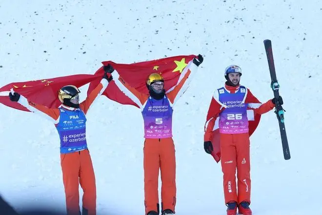 中国自由式滑雪空中技巧世界杯崇礼站落幕 女队包揽前三男队摘得冠亚军